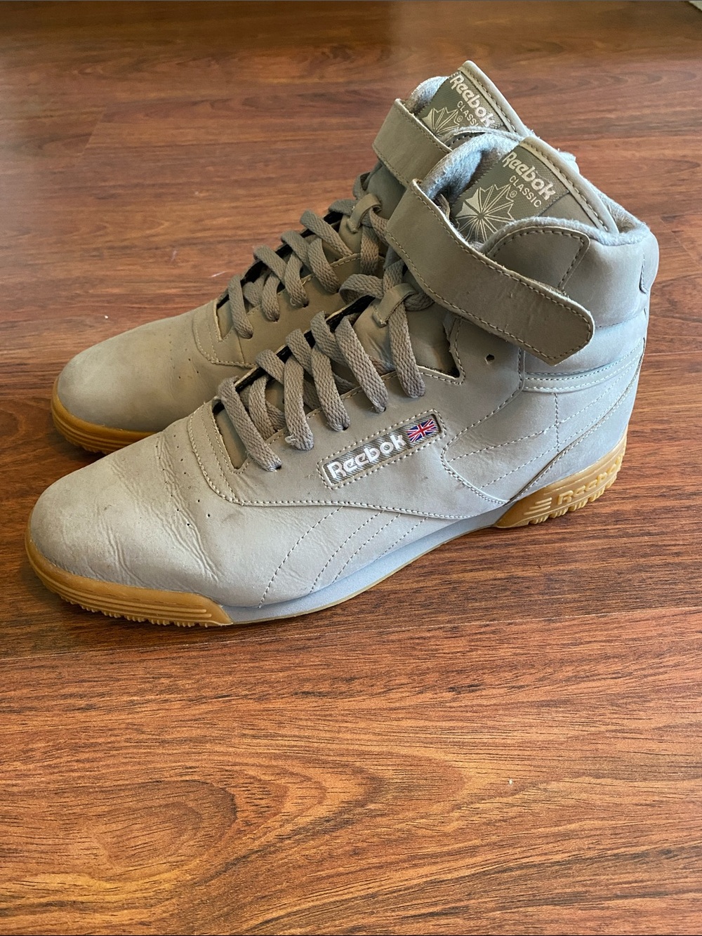 Reebok Gray High-Top Sneakers with Gum Outsole Size 10.5